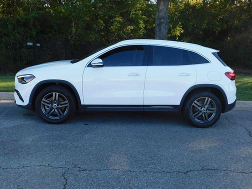 2024 Mercedes-Benz GLA 250 Base