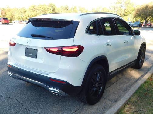 2024 Mercedes-Benz GLA 250 Base