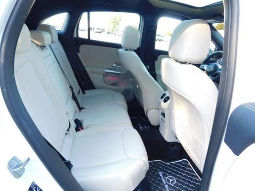 2024 Mercedes-Benz GLA 250 Base