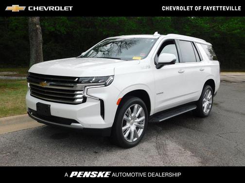 Iridescent Pearl Tricoat 2022 Chevrolet Tahoe 4WD High Country