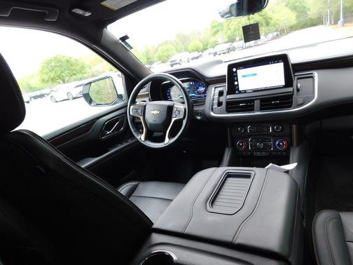 Iridescent Pearl Tricoat 2022 Chevrolet Tahoe 4WD High Country