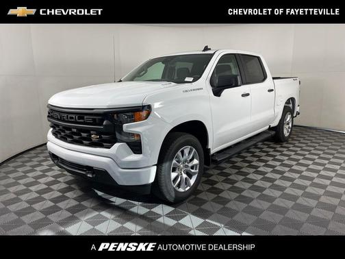 Summit White 2026 Chevrolet Silverado 1500 Custom