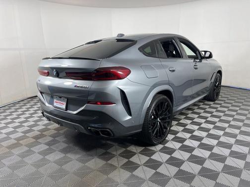 2024 BMW X6 M60i