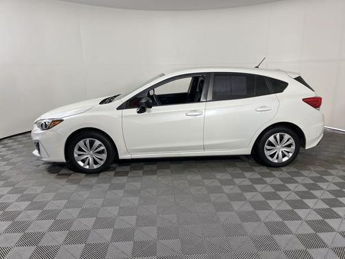 2019 Subaru Impreza 2.0i