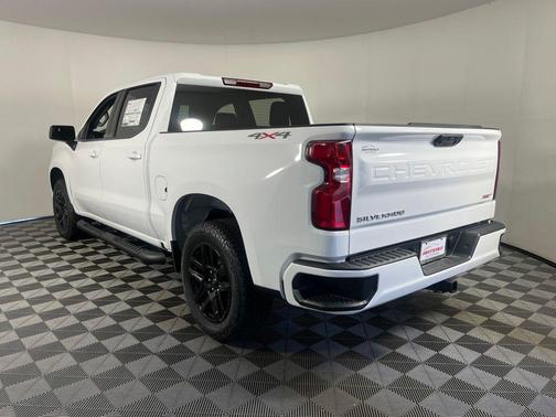 Summit White 2026 Chevrolet Silverado 1500 RST