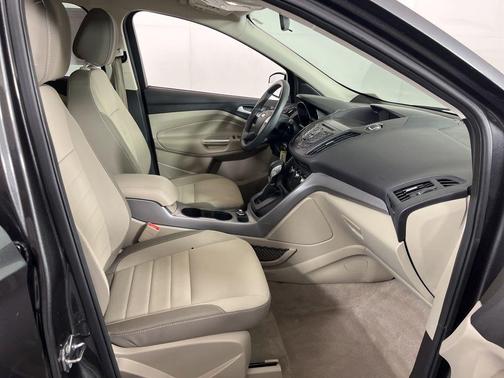 MAGNETIC METALLIC 2015 Ford Escape SE