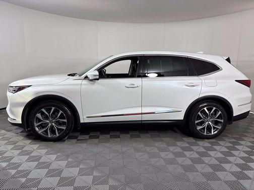 Platinum White Pearl 2023 Acura MDX Technology Package