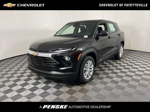 Mosaic Black Metallic 2026 Chevrolet Trailblazer LS