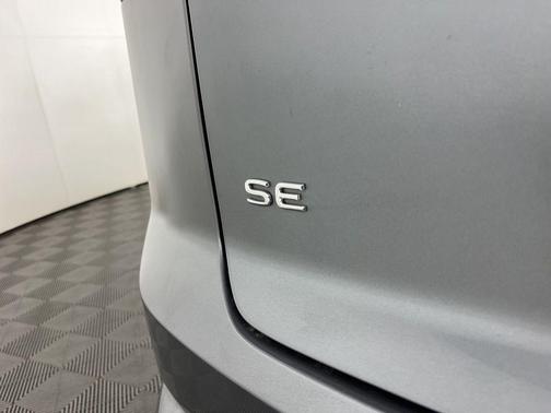 2024 Volkswagen Atlas Cross Sport 2.0T SE w/Technology 4MOTION