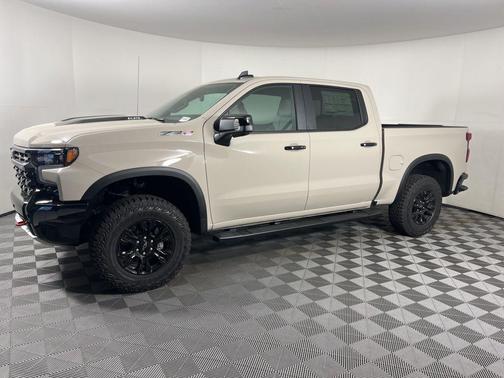 White Sands 2026 Chevrolet Silverado 1500 ZR2