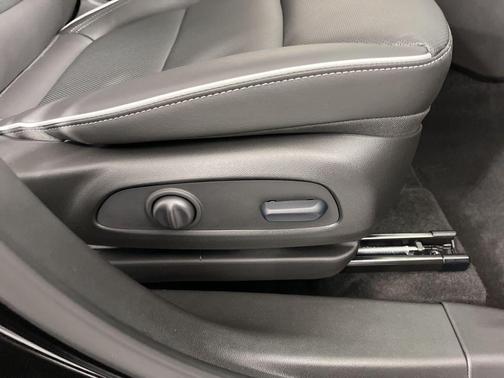 2025 Buick Encore GX Avenir