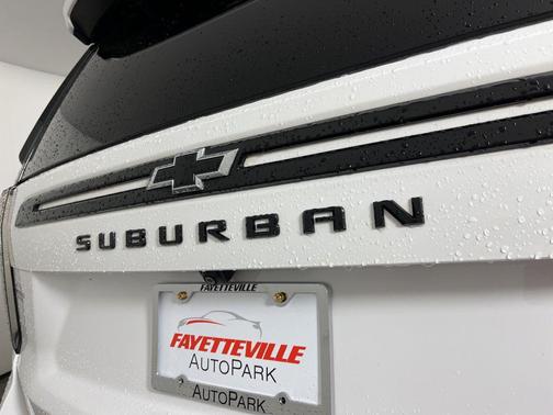 2024 Chevrolet Suburban 4WD Z71