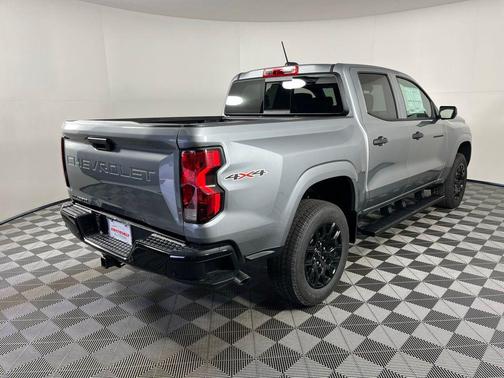 Sterling Gray Metallic 2026 Chevrolet Colorado WT