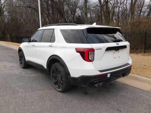 2022 Ford Explorer ST