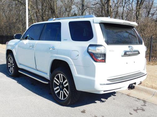 2024 Toyota 4Runner Limited