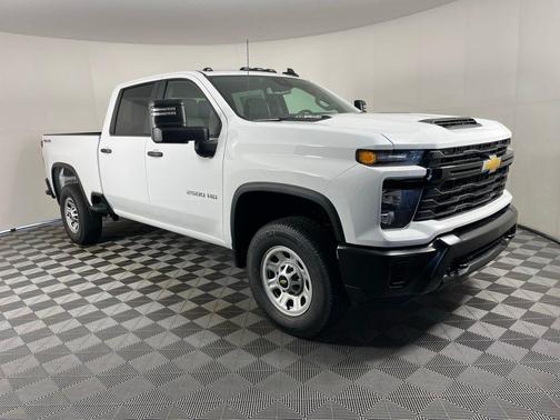 Summit White 2026 Chevrolet Silverado 2500 WT