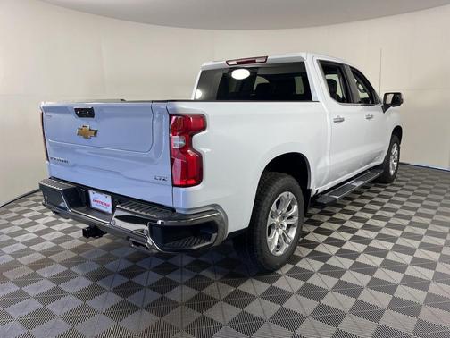 Polar White Tricoat 2026 Chevrolet Silverado 1500 LTZ
