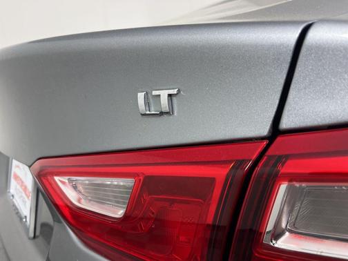 Sterling Gray Metallic 2024 Chevrolet Malibu FWD 1LT