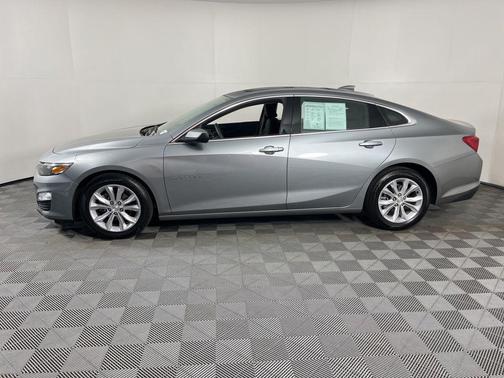 Sterling Gray Metallic 2024 Chevrolet Malibu FWD 1LT