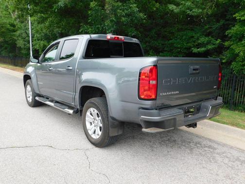 Satin Steel Metallic 2022 Chevrolet Colorado LT