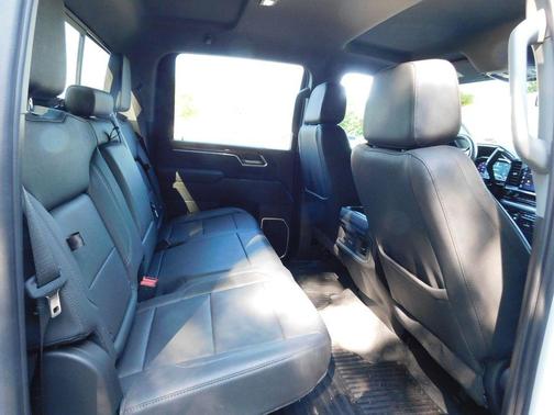 Summit White 2025 Chevrolet Silverado 2500 LT