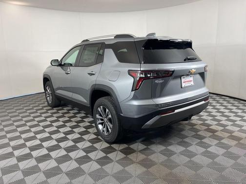 Sterling Gray Metallic 2026 Chevrolet Equinox 1LT