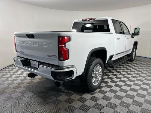 2025 Chevrolet Silverado 2500 High Country