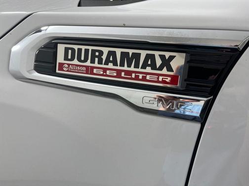 Summit White 2023 GMC Sierra 2500 Denali