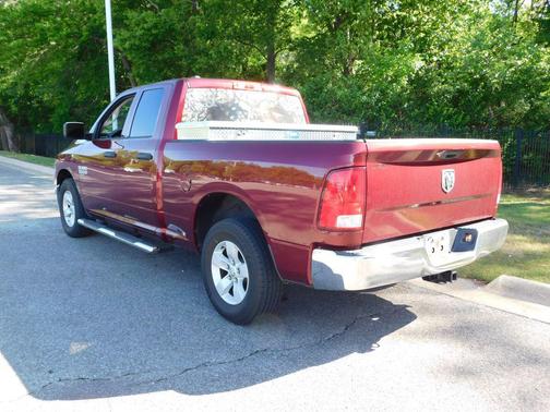 Delmonico Red Pearlcoat 2019 RAM 1500 Tradesman