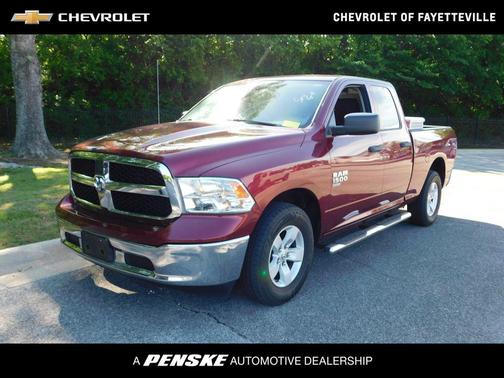Delmonico Red Pearlcoat 2019 RAM 1500 Tradesman