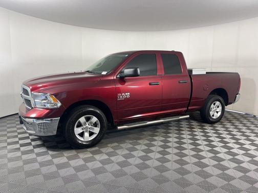 Delmonico Red Pearlcoat 2019 RAM 1500 Tradesman