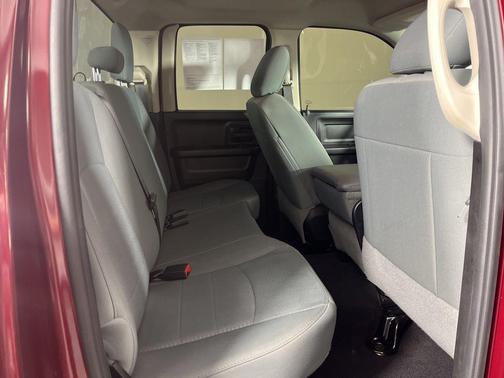 Delmonico Red Pearlcoat 2019 RAM 1500 Tradesman