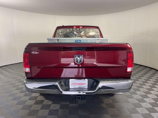Delmonico Red Pearlcoat 2019 RAM 1500 Tradesman