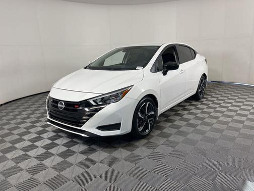 2024 Nissan Versa 1.6 S