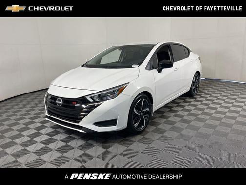 2024 Nissan Versa 1.6 S