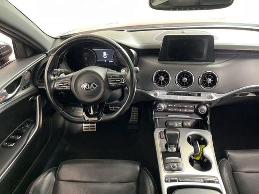 2018 Kia Stinger GT2