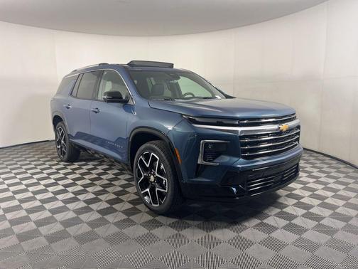 Lakeshore Blue Metallic 2026 Chevrolet Traverse High Country