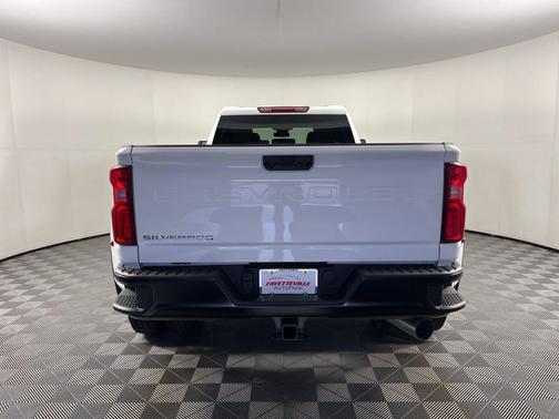 2026 Chevrolet Silverado 3500 WT