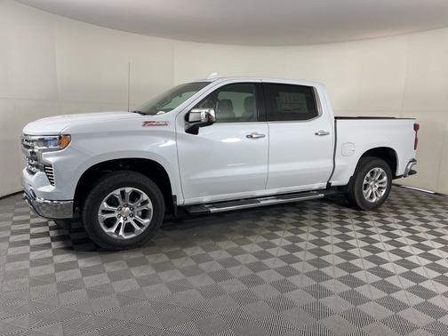 Polar White Tricoat 2026 Chevrolet Silverado 1500 LTZ