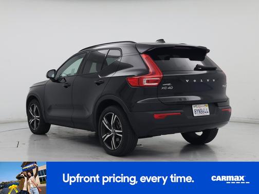 2021 Volvo XC40 T5 R-Design