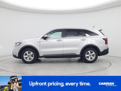 Gray 2021 Kia Sorento LX