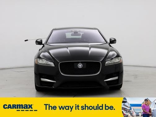2016 Jaguar XF R-Sport
