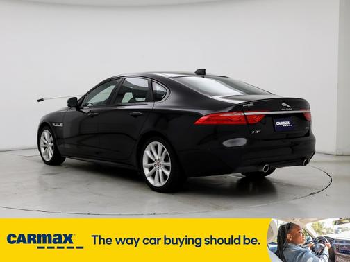 2016 Jaguar XF R-Sport