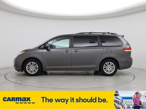 2014 Toyota Sienna XLE