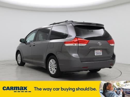 2014 Toyota Sienna XLE