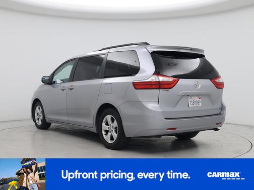 2016 Toyota Sienna LE