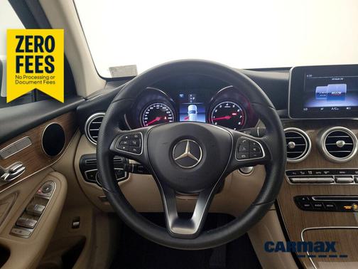White 2018 Mercedes-Benz GLC 300