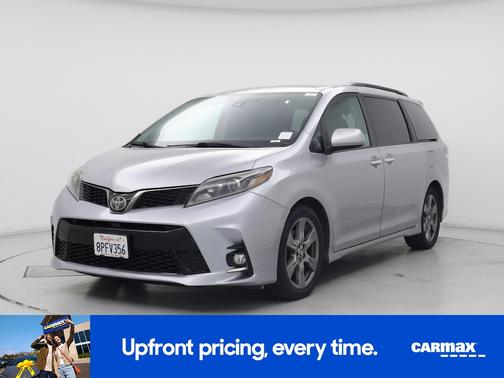 2018 Toyota Sienna SE