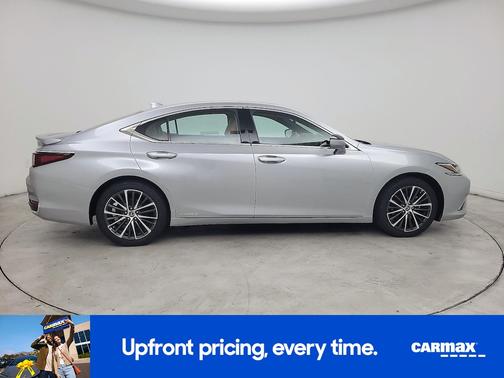 Silver 2022 Lexus ES 300h