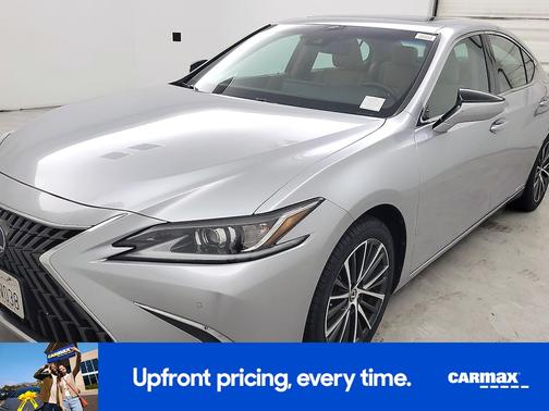 Silver 2022 Lexus ES 300h